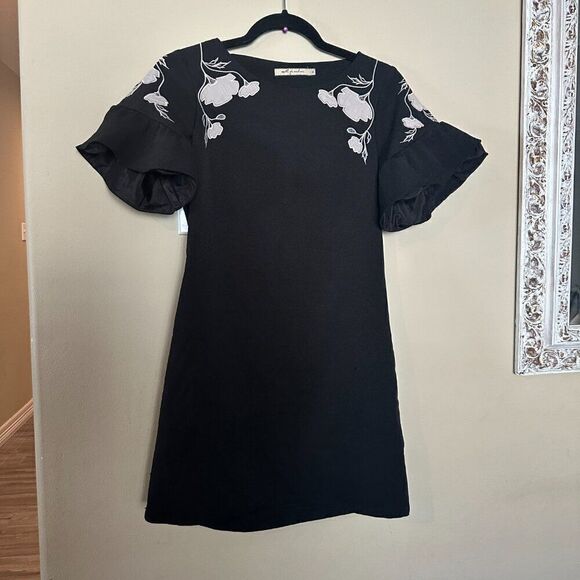 tunic dress - Picture 2 of 6